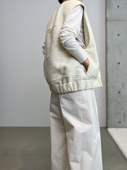 egg zip vest